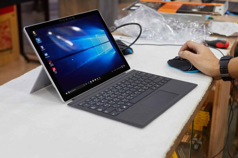 Microsoft Surface Pro 7 vs. 8: Full Feature Comparison