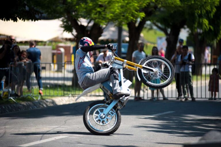 The 10 Largest E-Bikes Companies In The World, And What They Do