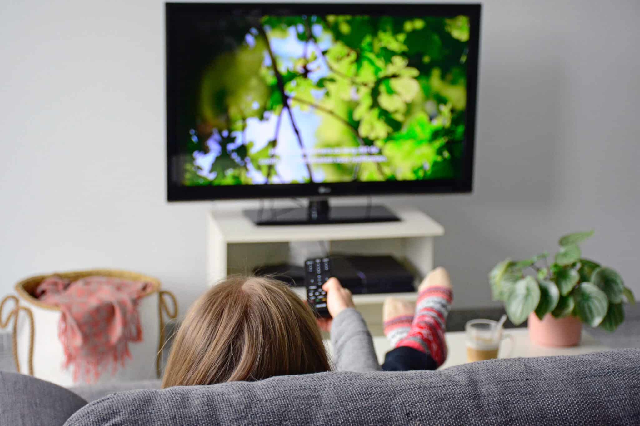 How to Turn Off Closed Captioning on Samsung TV in 3 Easy Steps