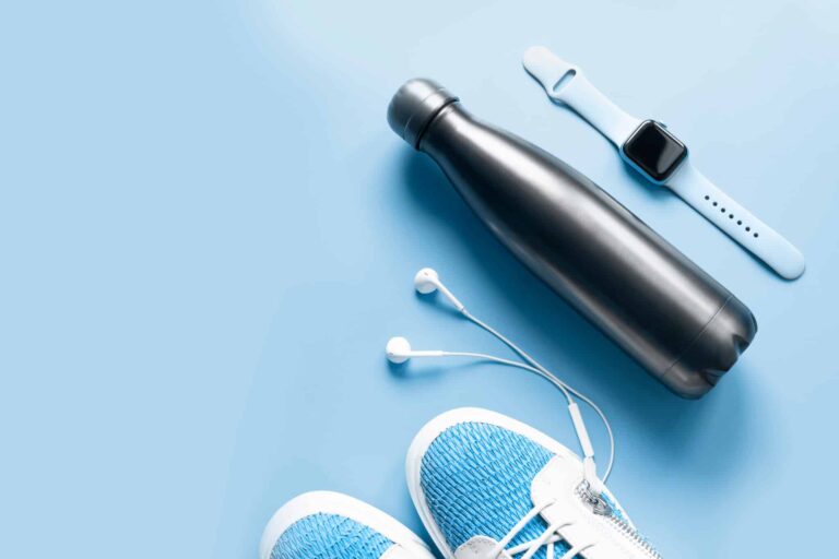 8 Reasons to Buy a Smart Water Bottle Today (And Which Are Best)
