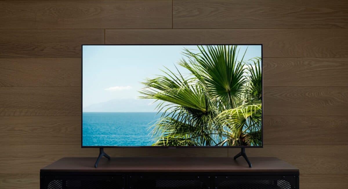 TV led mock up screen. Smart TV on a curbstone in an empty interior.