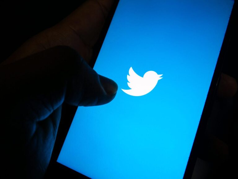 How to Log Out of Twitter in 4 Easy Steps