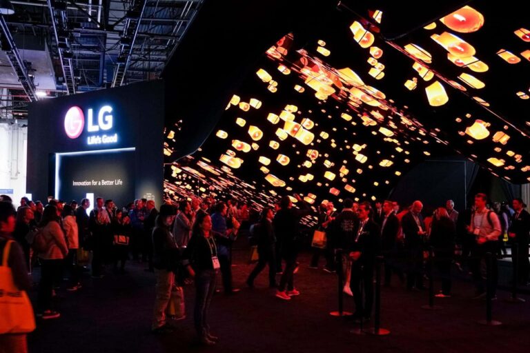 LG 8K vs. LG OLED: Which One Wins?