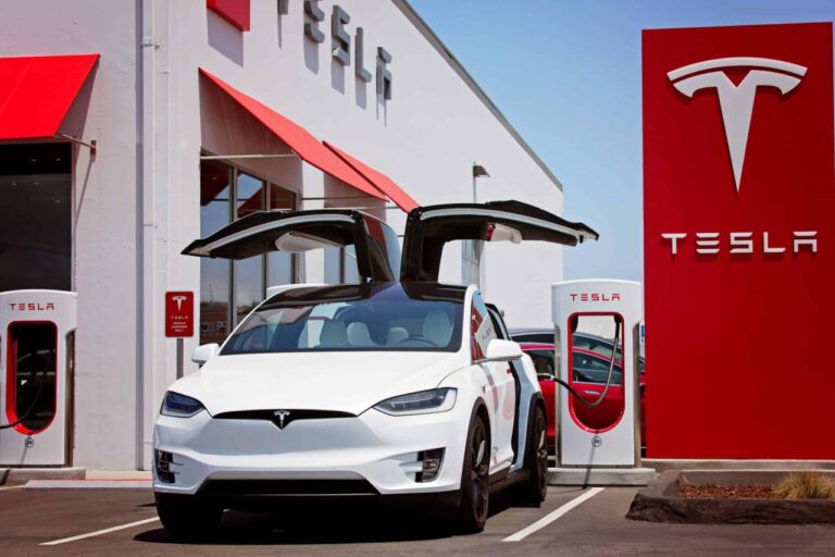 How Much Does It Cost To Replace a Tesla Battery? It Depends