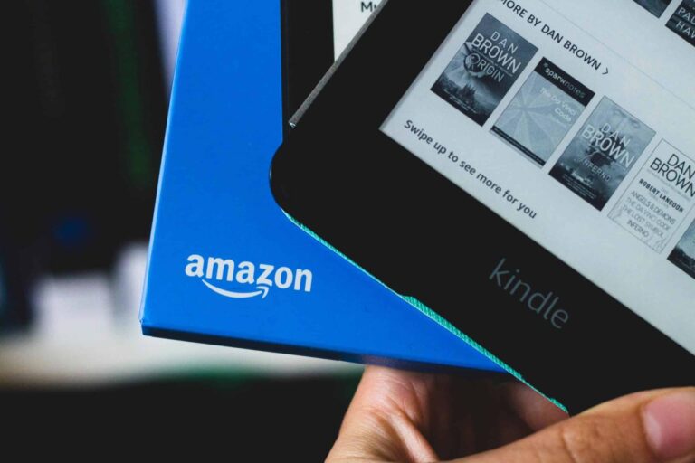 Nook vs Kindle: Which E-Reader Is Best?