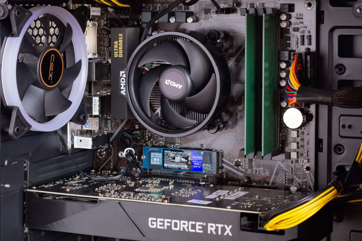 Ryzen 5800X under a wraith cooler.