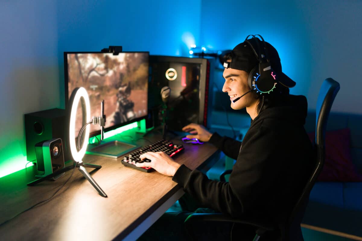 Man gaming on his PC during a live stream