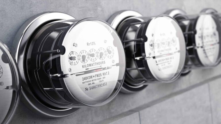 Kilowatt-Hour vs. Megawatt: What’s the Difference?