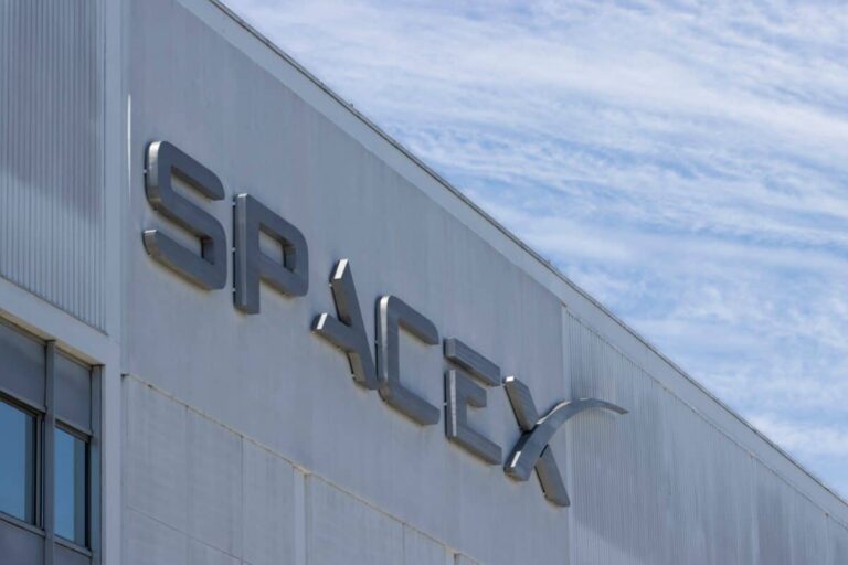 SpaceX vs. NASA: Are They Different and Do They Work Together?