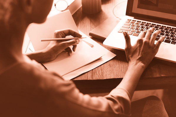 Predictive SEO: How HubSpot Safeguards Organic Traffic Before It&lsquo;s Lost