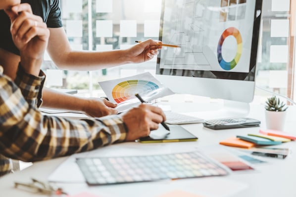 How Primary Colors Help HubSpot Build a CRM That Customers Love