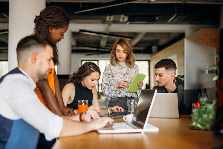 How to Successfully Refresh or Rebrand in 2024: An Expert Guide