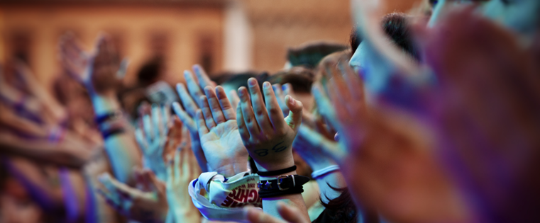 Social Media Engagement Benchmarks by Industry in 2024: How Does Your Brand Stack Up?