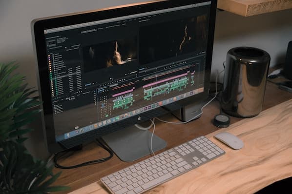 3 Easy Ways to Speed Up Video in Adobe Premiere Pro for Engaging Transitions