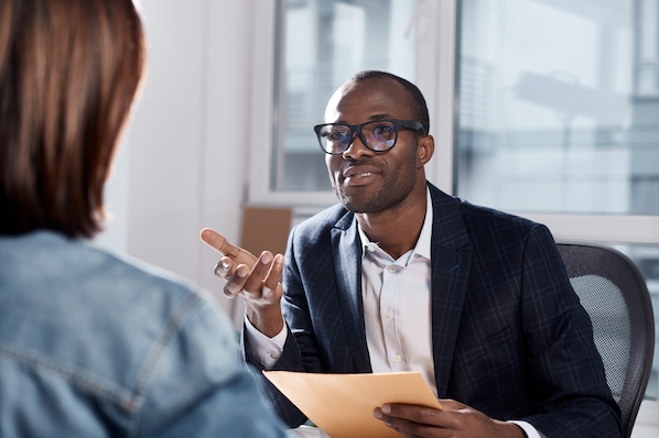 How to Run a Structured Interview (Example Questions Included)