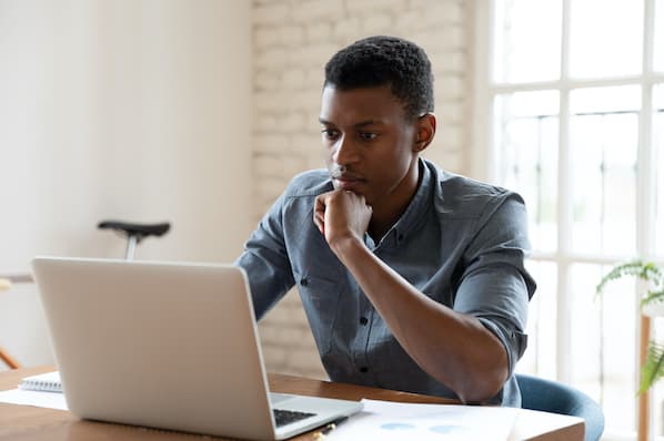 How To Use Hashtags on LinkedIn in 2024: The Ultimate Guide