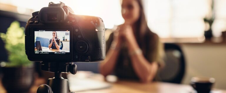 How Video Prospecting Helped Us Book 4X More Sales Meetings: An In-Depth Look at HubSpot&lsquo;s Experiment