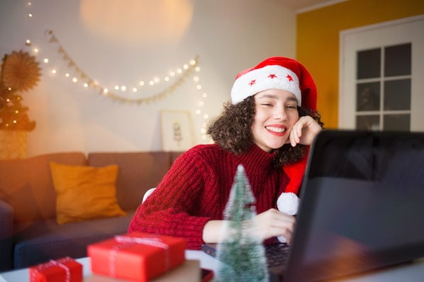 The Ultimate Guide to Hosting Engaging Virtual and Hybrid Holiday Parties in 2024