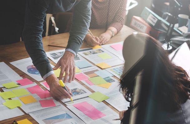 The Essential Guide to Whitepapers: How to Create High-Converting Content in 2024