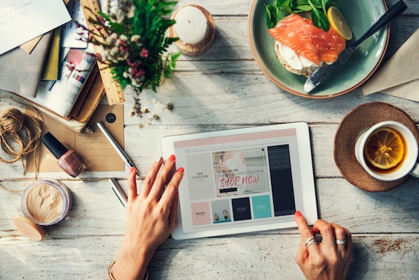 What is Ecommerce? The Ultimate Guide for Online Sales & Marketing in 2024