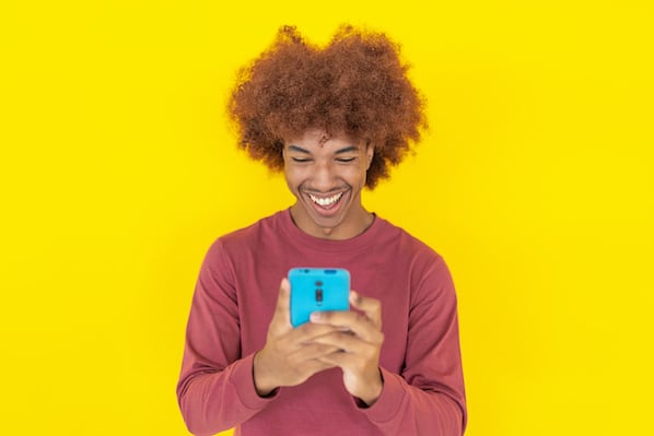 What is Spotlight on Snapchat? The Ultimate Guide for Businesses and Creators