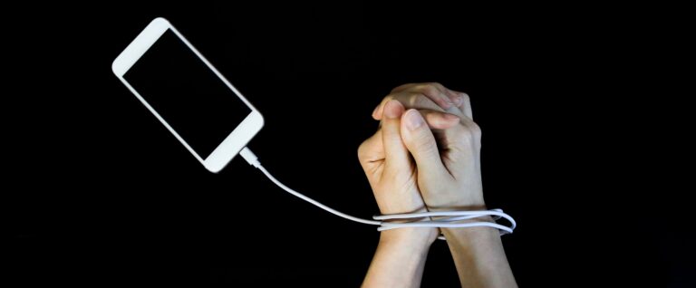 Spoiler Alert: Facebook Ranks Worst for Mental Health [New Data]