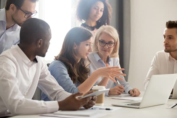The Entrepreneur&lsquo;s Guide to Starting a Successful Business Incubator in 2024