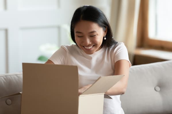 25 Unique and Thoughtful Client Gift Ideas to Strengthen Business Relationships in 2024