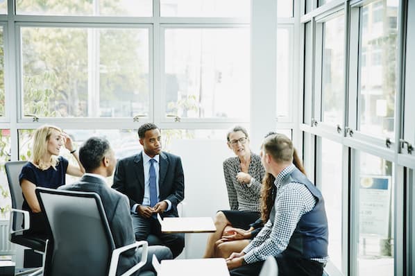 What Is Competitive Advantage? A Deep Dive Into the Strategies Driving Today&lsquo;s Top Businesses