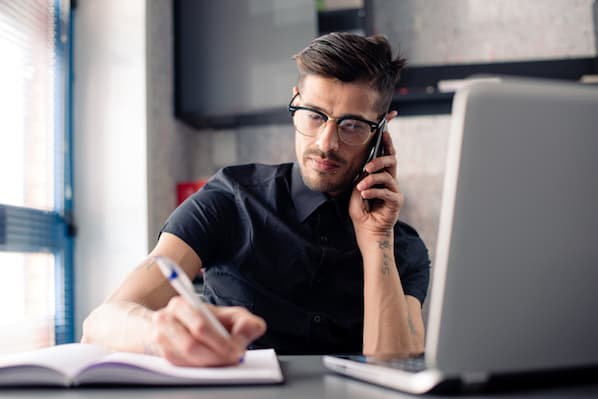 How to Convert and Close More B2B SaaS Demo Requests in 2023