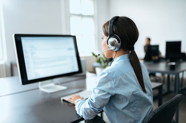 8 Game-Changing CRM Processes to Maximize Sales Efficiency in 2024