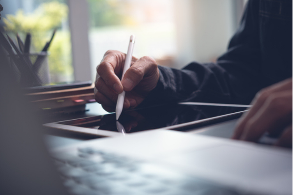 The Ultimate Guide to the Best Electronic Signature Apps in 2024