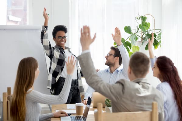 9 Essential Stages for Every B2B Sales Pipeline