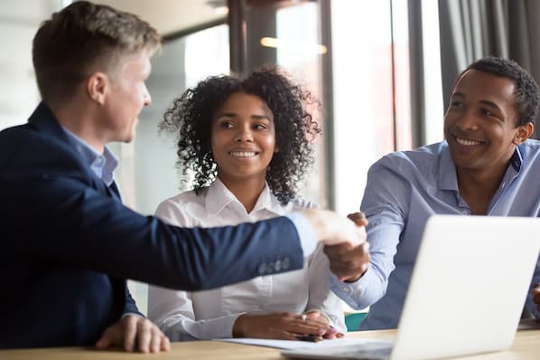 The Ultimate Guide to Hiring Game-Changing Sales Reps in 2024