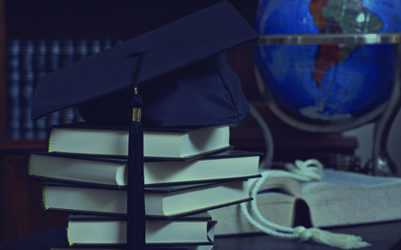 The Definitive Guide to Top Certification Courses: An AI and Machine Learning Expert&lsquo;s Learning Professional&lsquo;s Journey