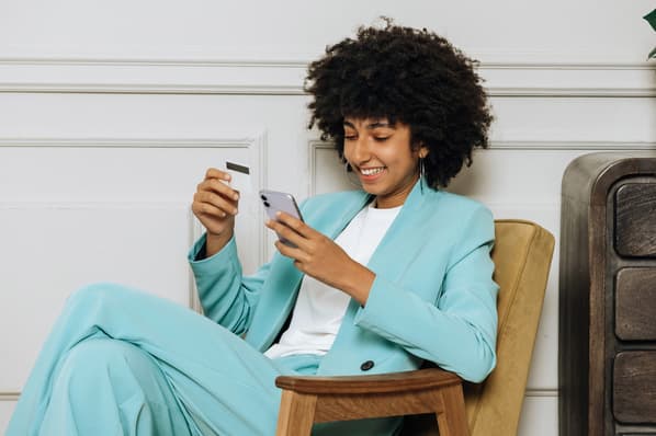 How Online Sales Can Help Your Business Thrive in Challenging Economic Times