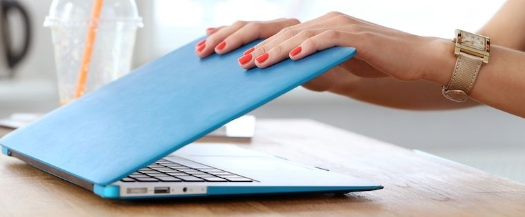 How to Close Sales Deals Like a Pro: 20+ Proven Techniques for 2024 & Beyond