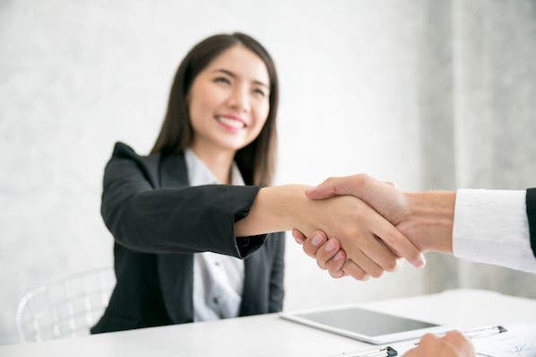 How to Launch a Lucrative Sales Career Without a College Degree