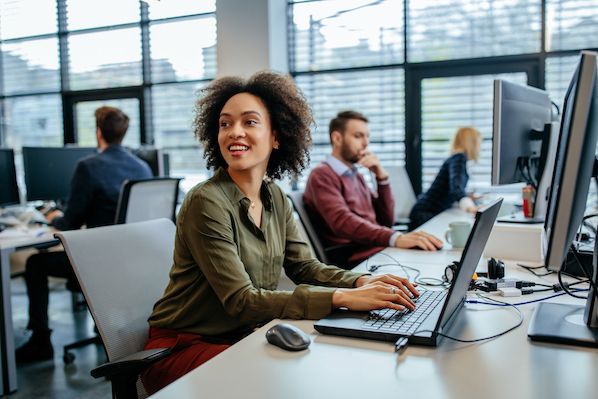 How to Set Up a Lead Bot to Qualify and Route Leads to Your Sales Team