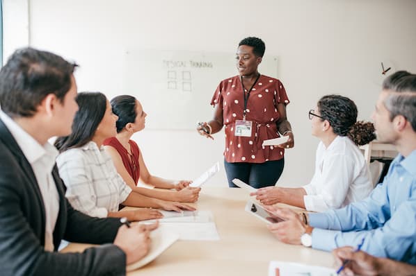 The Definitive Guide to Implementing Consistent Sales Messaging, According to 7 Expert Sales Leaders