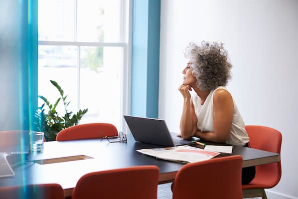 10 Game-Changing Tips for Mompreneurs to Succeed at Business and Motherhood