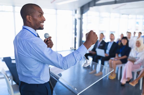 65 Powerful Quotes from Iconic Entrepreneurs to Reignite Your Motivation