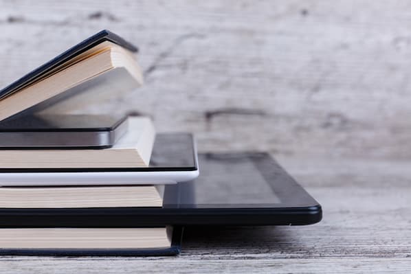 17 Must-Read Books to Jumpstart Your Sales Career