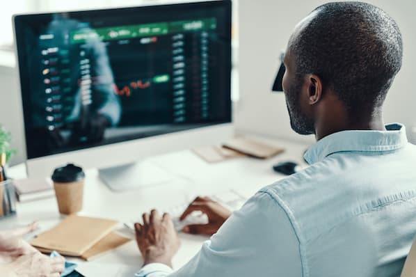 The Ultimate Guide to Setting Winning OKRs for Your Sales Team in 2024