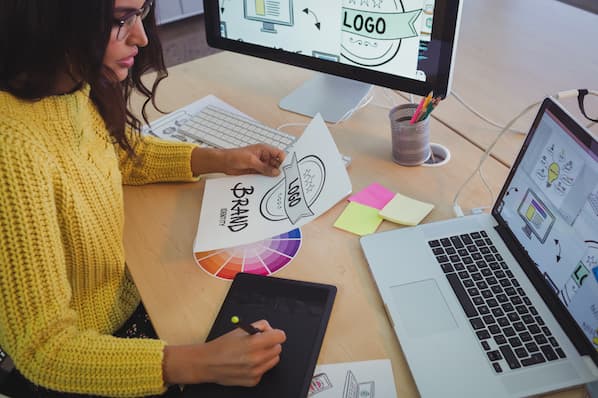 27 Exceptional Real Estate Logos to Inspire Your Brand in 2024