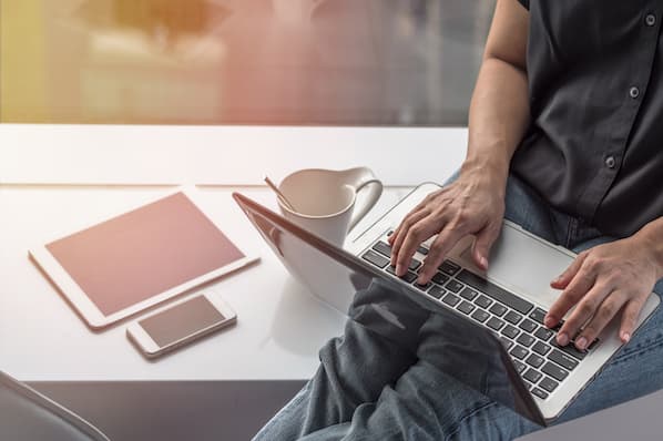 15 Social Media Sales Groups to Supercharge Your Network in 2024
