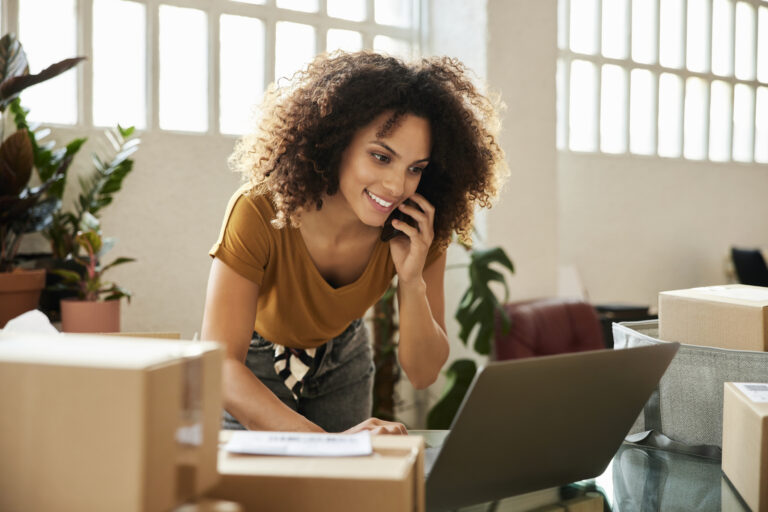 How to Sell Services Online: The Ultimate Guide for 2024 and Beyond