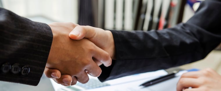 8 Signs That a Buyer Is Ready to Be Closed (And How to Time It Perfectly)
