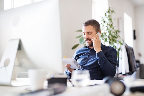 Why Every Sales Rep Needs to Master Social Selling in 2024