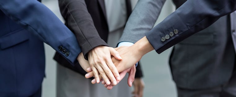 The Hidden Factor Behind Sales Success: 4 Proven Steps to Building Unshakable Client Trust